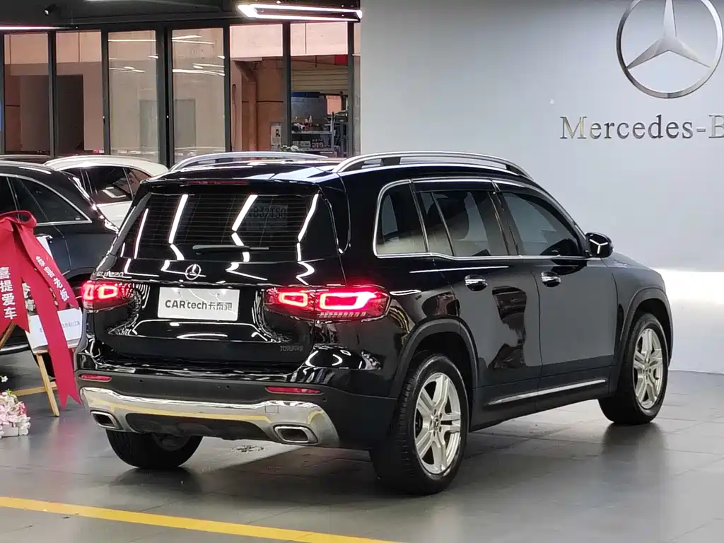 Mercedes-Benz GLB — миниатюра 6