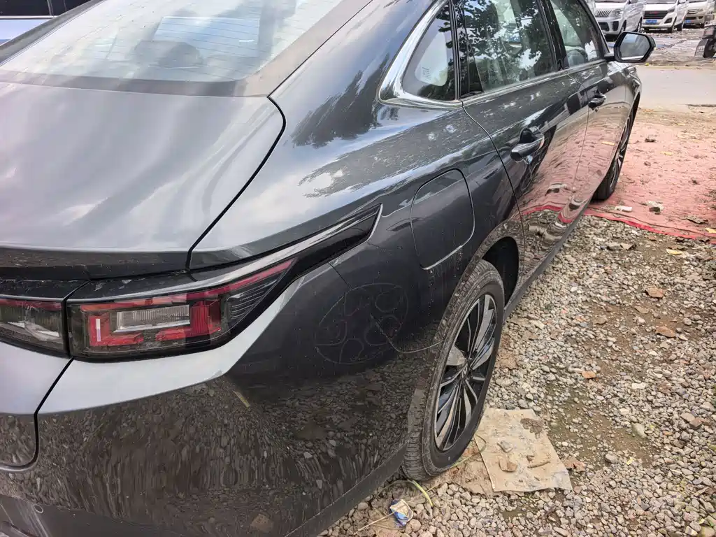Changan Побег PHEV — миниатюра 9