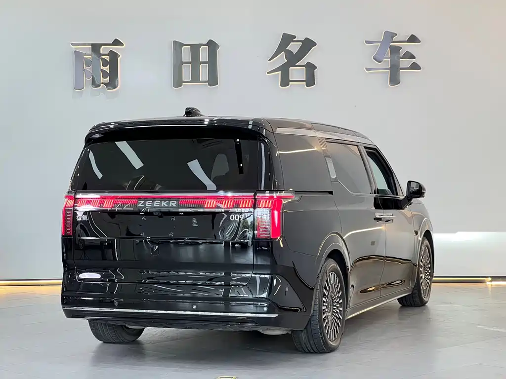 ZEEKR EXTREME KRYPTON 009