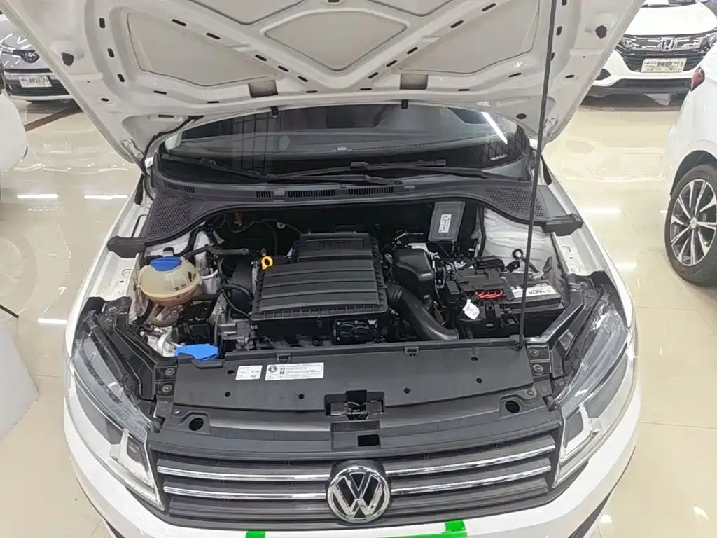 Volkswagen Santana — миниатюра 20