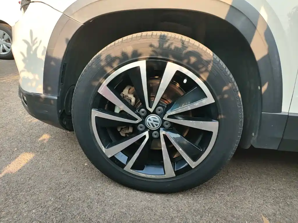 Volkswagen Tharu — миниатюра 23