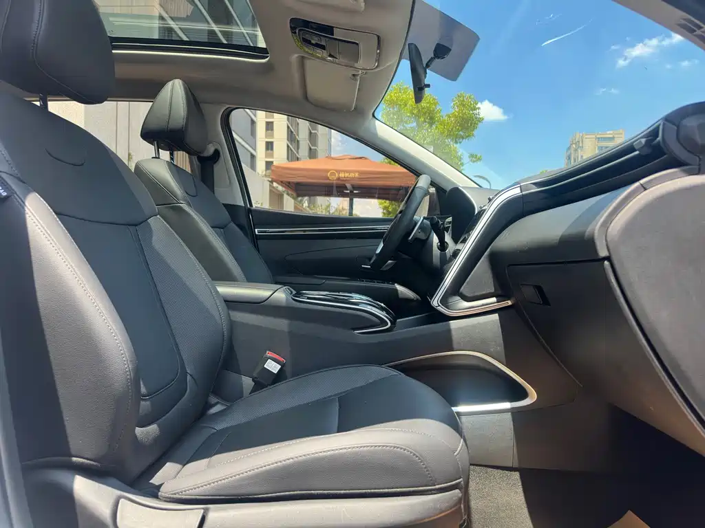 Hyundai Tucson — миниатюра 11