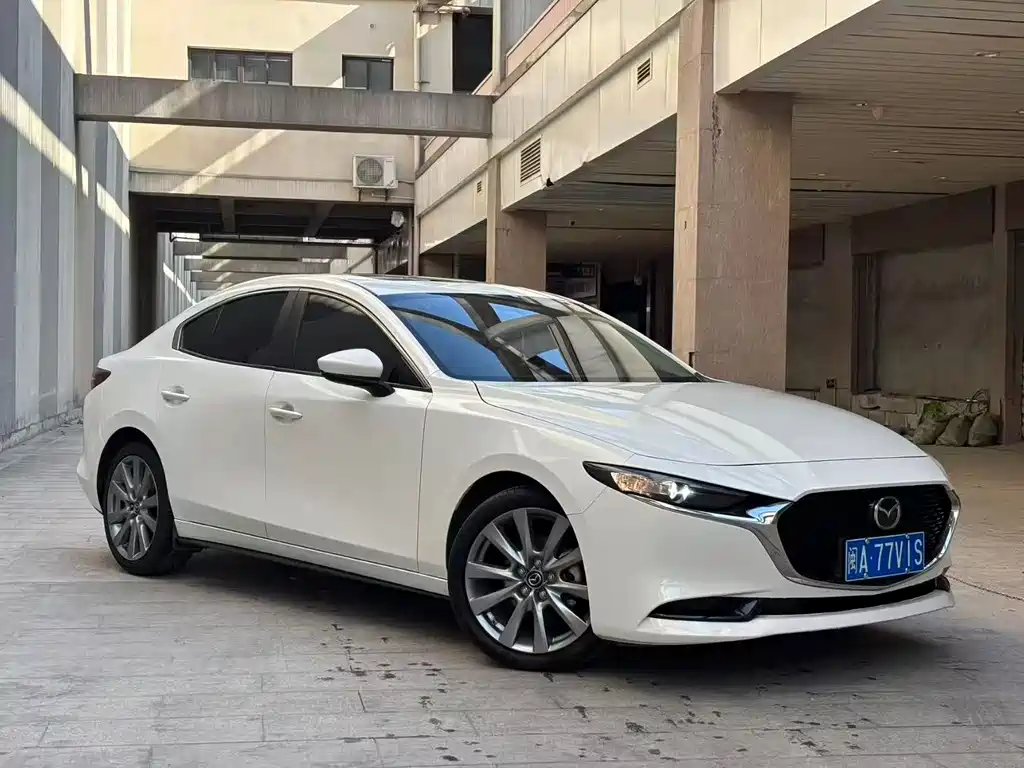 MAZDA 3 ANGKESAILA