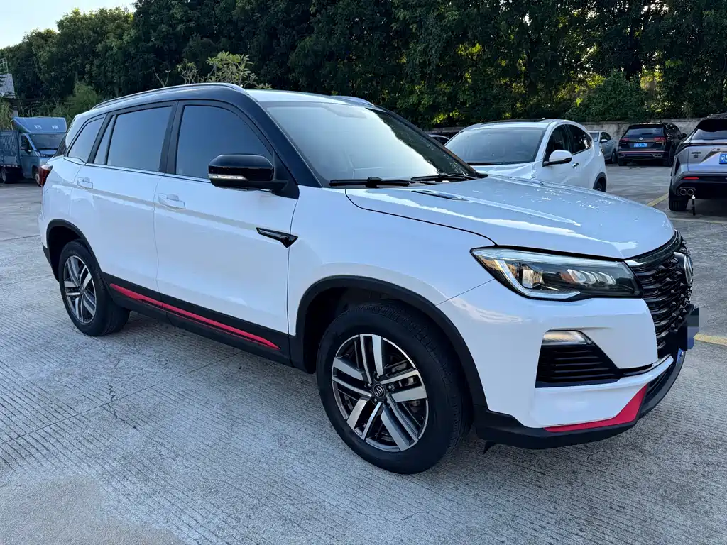 Changan CS75 — миниатюра 3