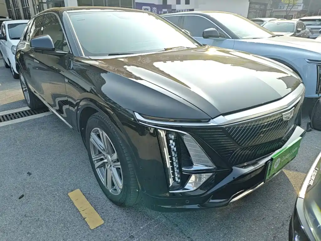 Cadillac Lyriq — миниатюра 4