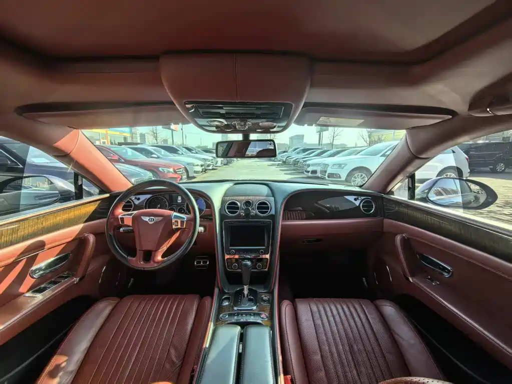 Bentley Flying Spur 2017 4.0T V8 Standard