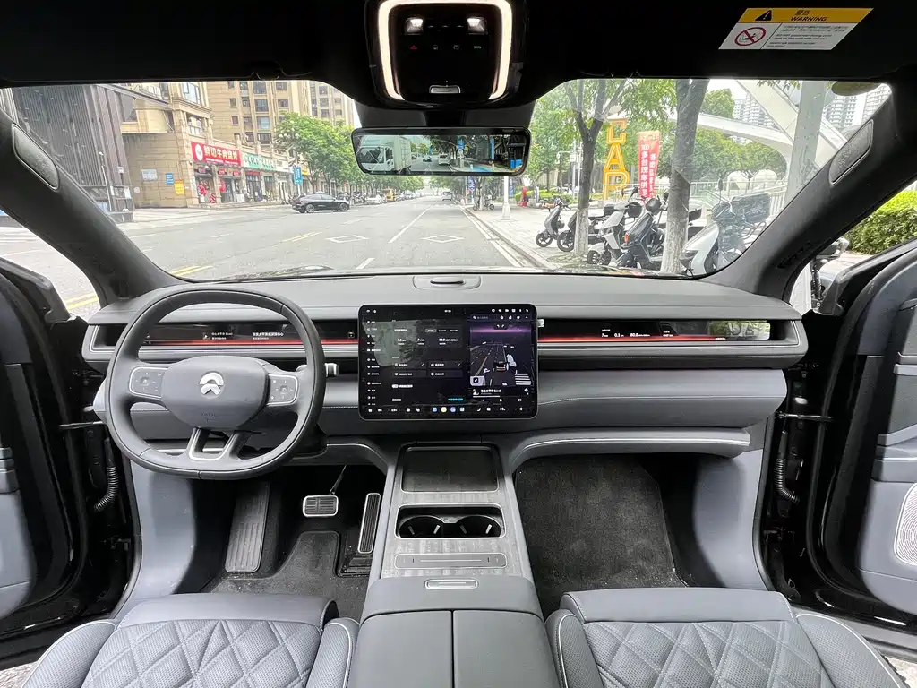 NIO ES8 2026 мест Executive Luxury