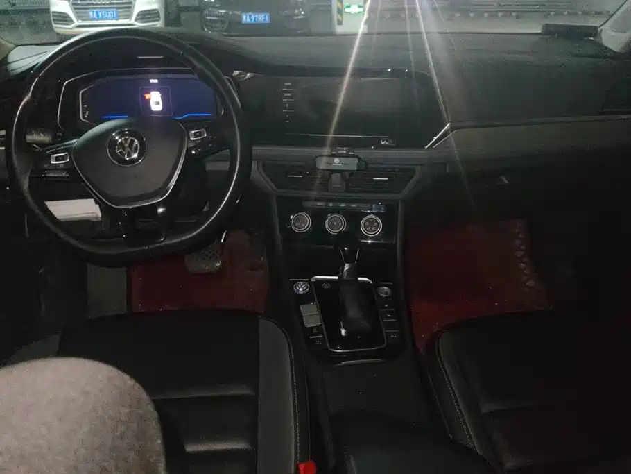 Volkswagen Sagitar — миниатюра 12