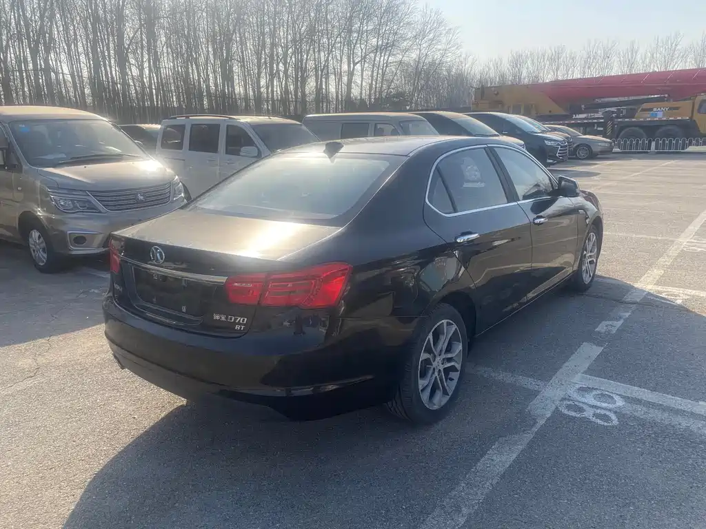 BAIC Senova D70 — миниатюра 3