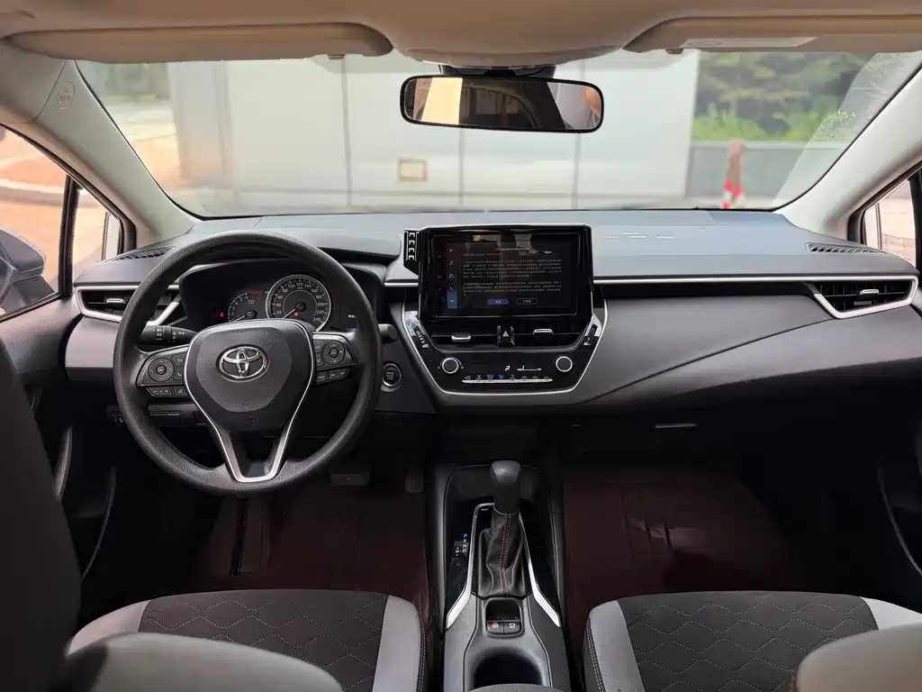 Toyota Corolla — миниатюра 16