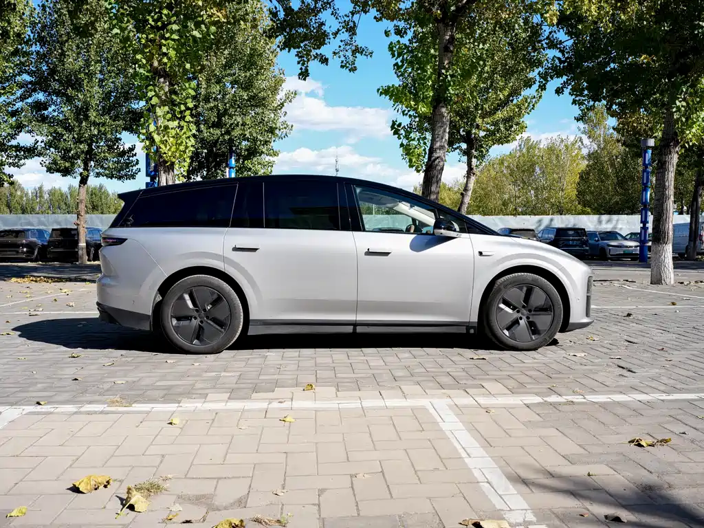 Li Auto Li i8 — миниатюра 4