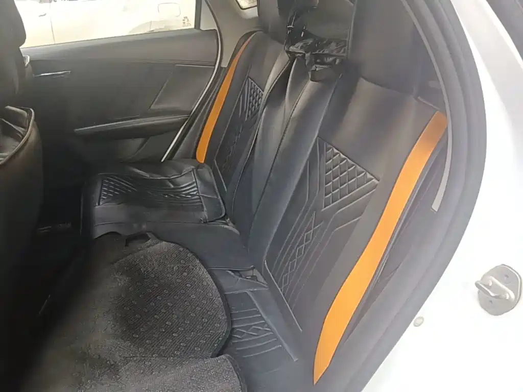 BYD e2 — миниатюра 17