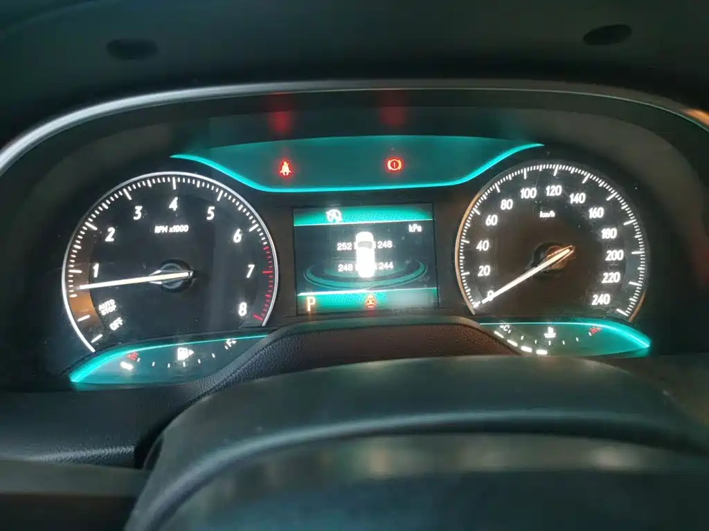 Buick Excelle — миниатюра 4
