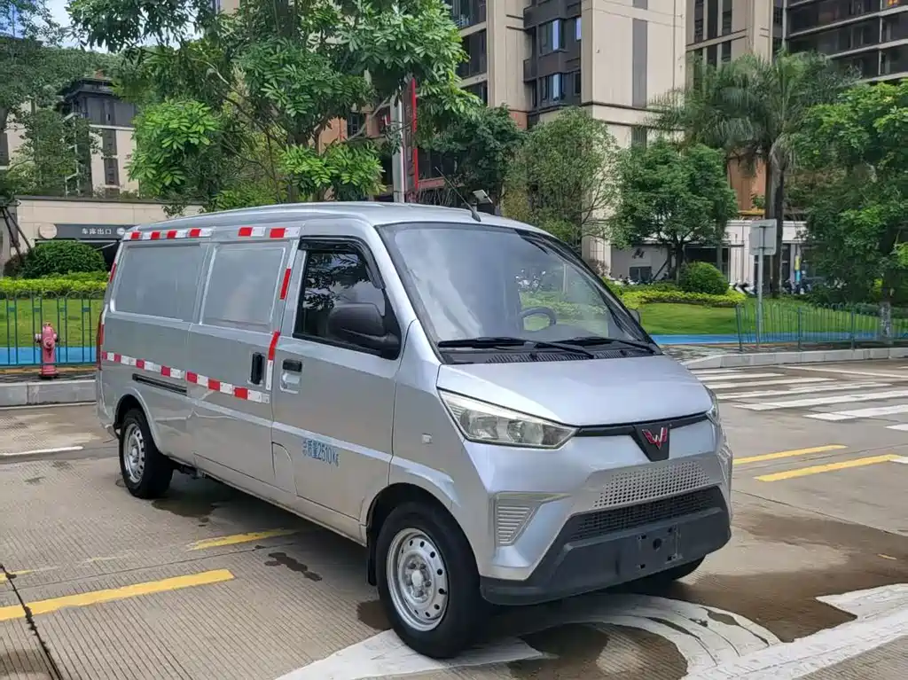 Wuling Rongguang EV — миниатюра 3