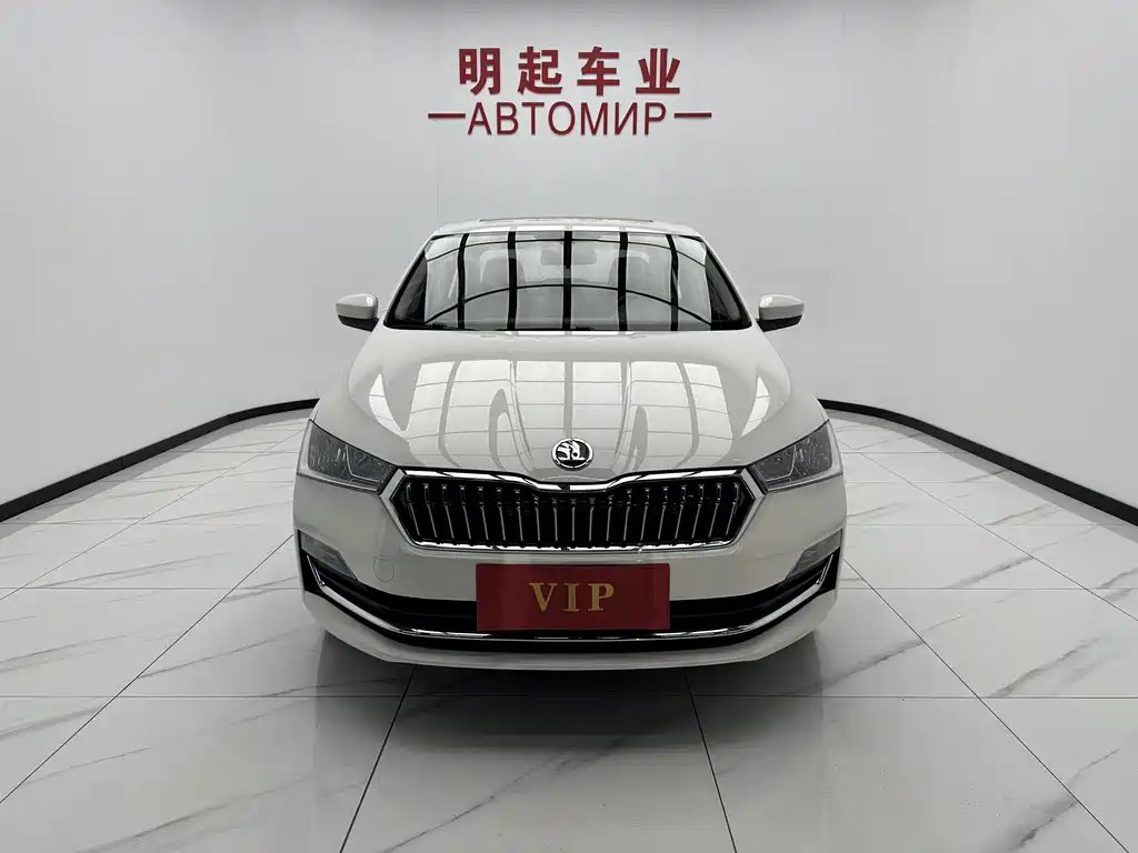 Skoda Rapid 2022 1.5L AT