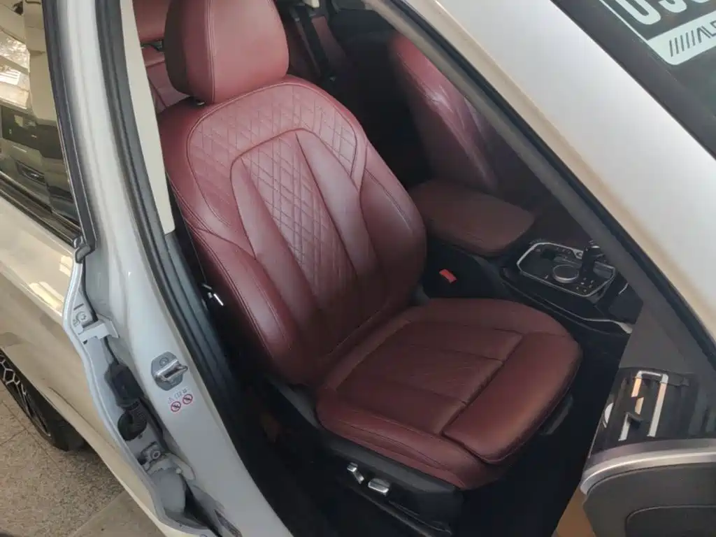 BMW iX3 — миниатюра 25