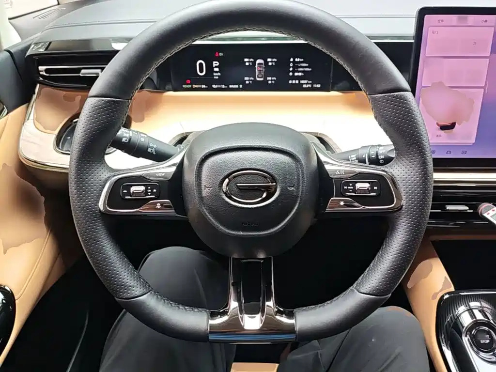 GAC Motor Trumpchi E8 PHEV — миниатюра 11