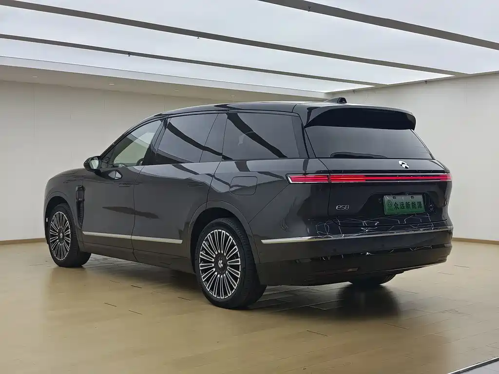 NIO ES8 — миниатюра 8