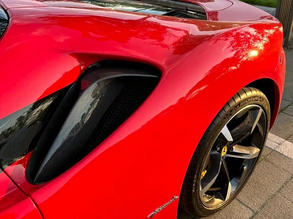 Ferrari SF90 2020 3.9T V8 Stradale