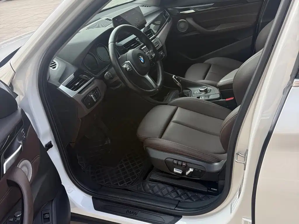 BMW X1 — миниатюра 4