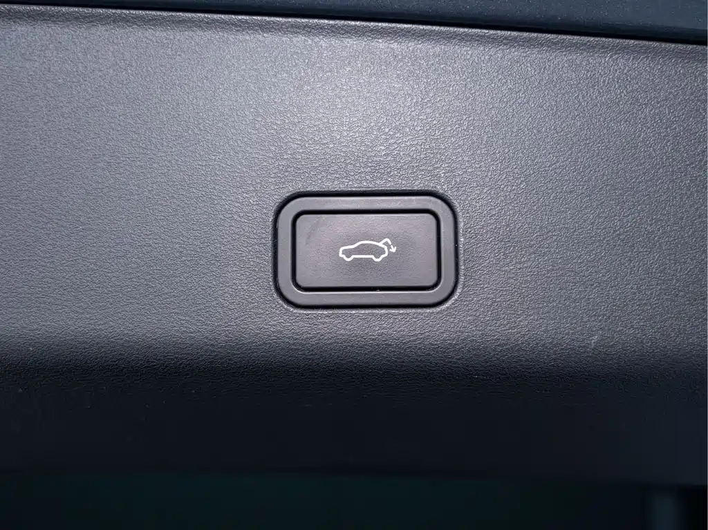 Geely Xingyue L — миниатюра 15