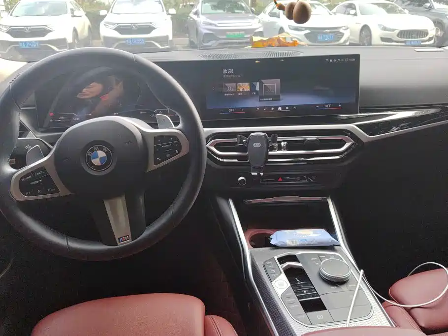 BMW 3 Series — миниатюра 12