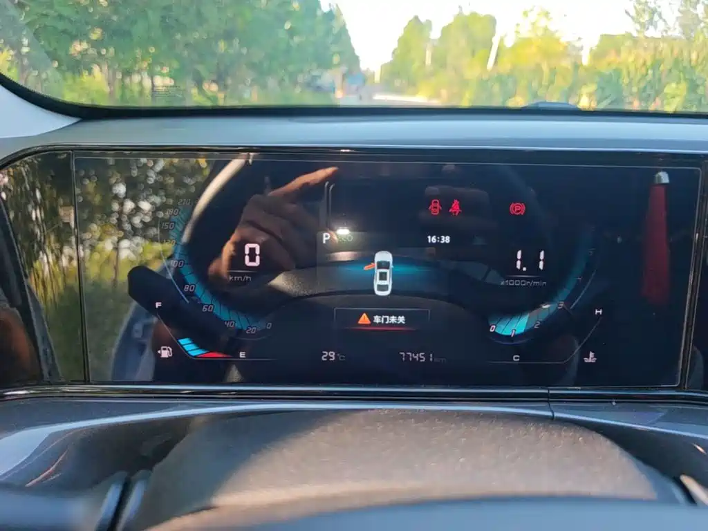 Changan Eado — миниатюра 12