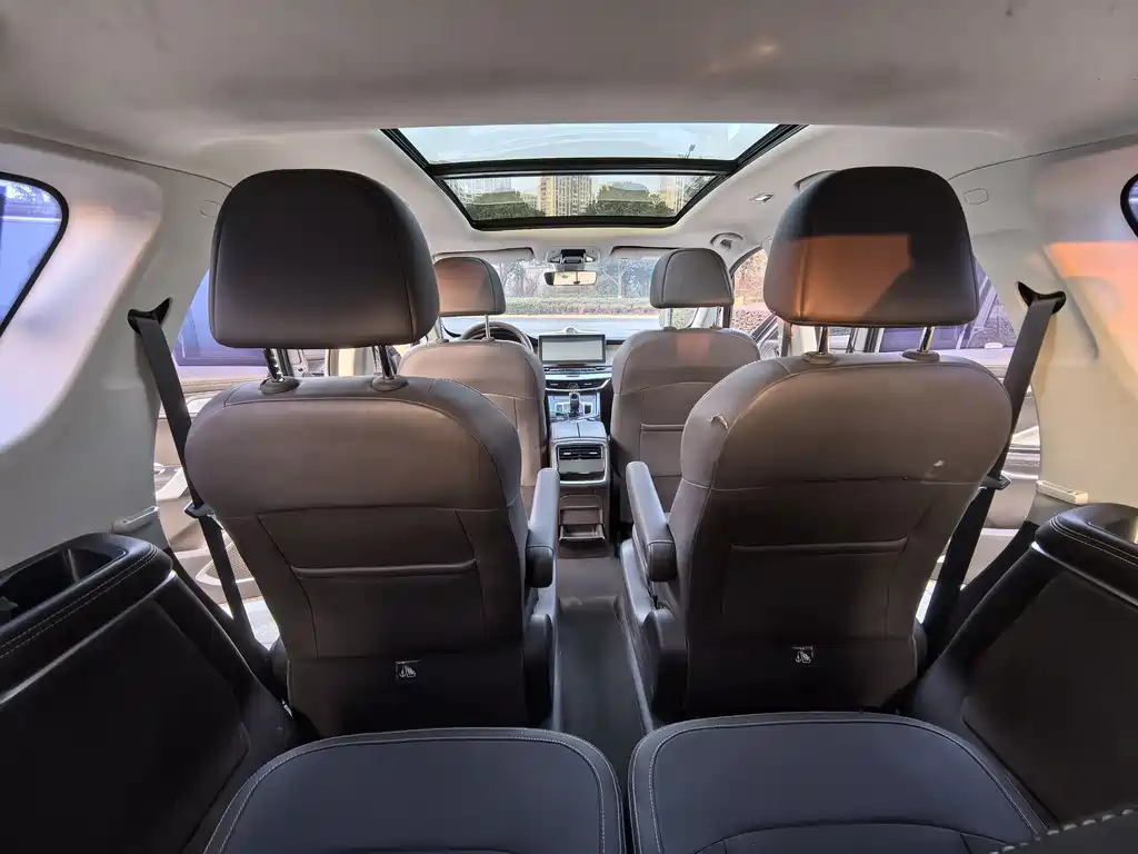 GEELY AUTOMOBILE JIAJIE