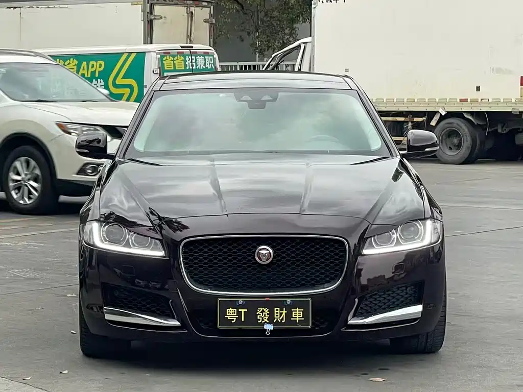 JAGUAR XFL
