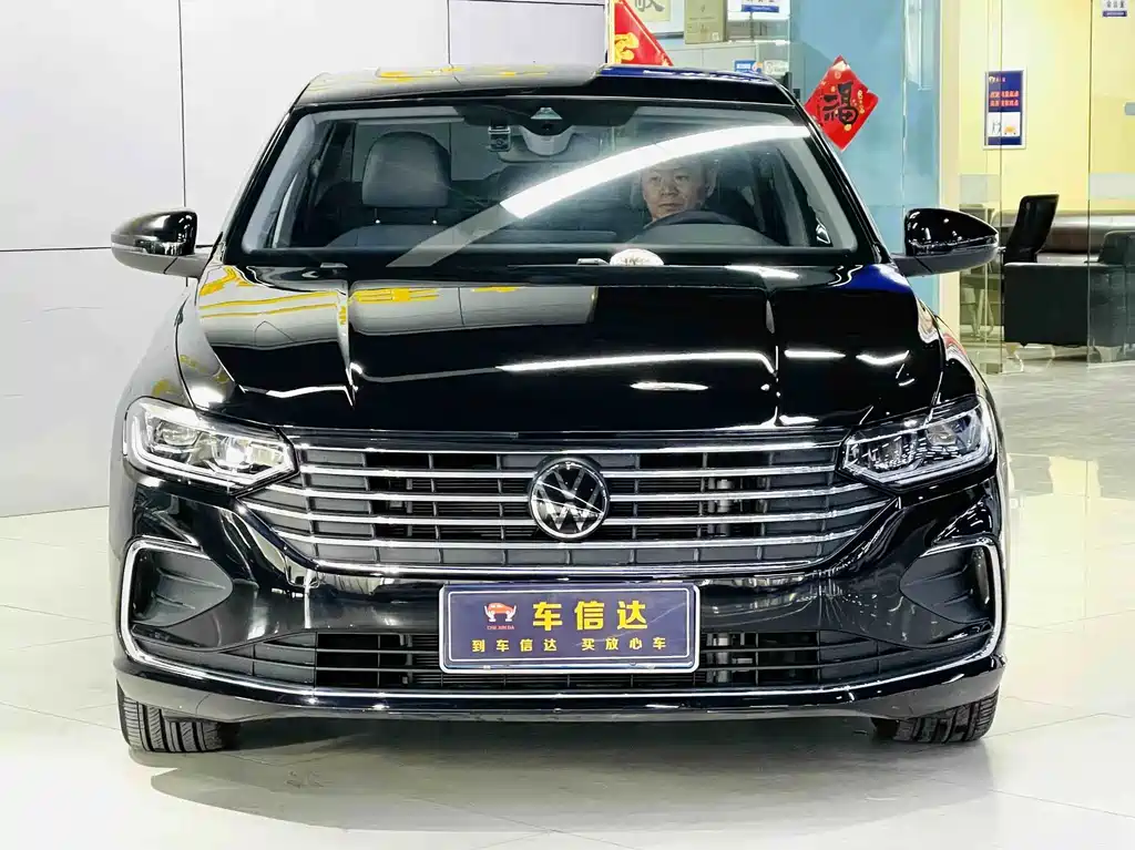 Volkswagen Lavida — миниатюра 3