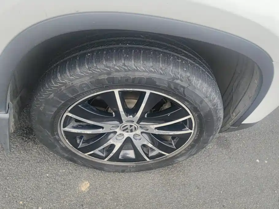 Volkswagen Tiguan — миниатюра 6