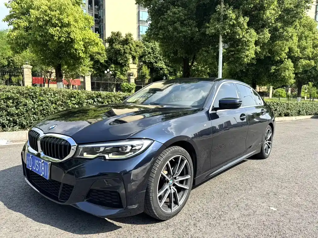 BMW 3 Series 2021