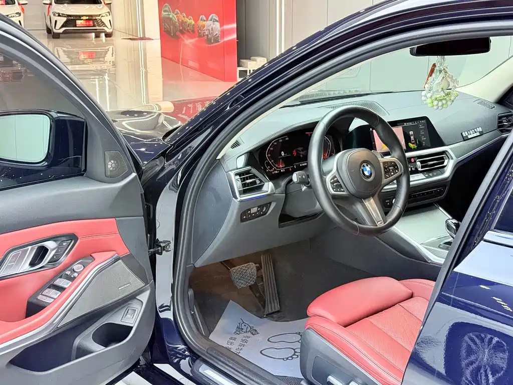 BMW 3 Series — миниатюра 4