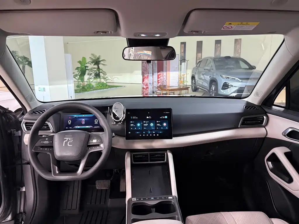 BYD Yuan UP — миниатюра 10