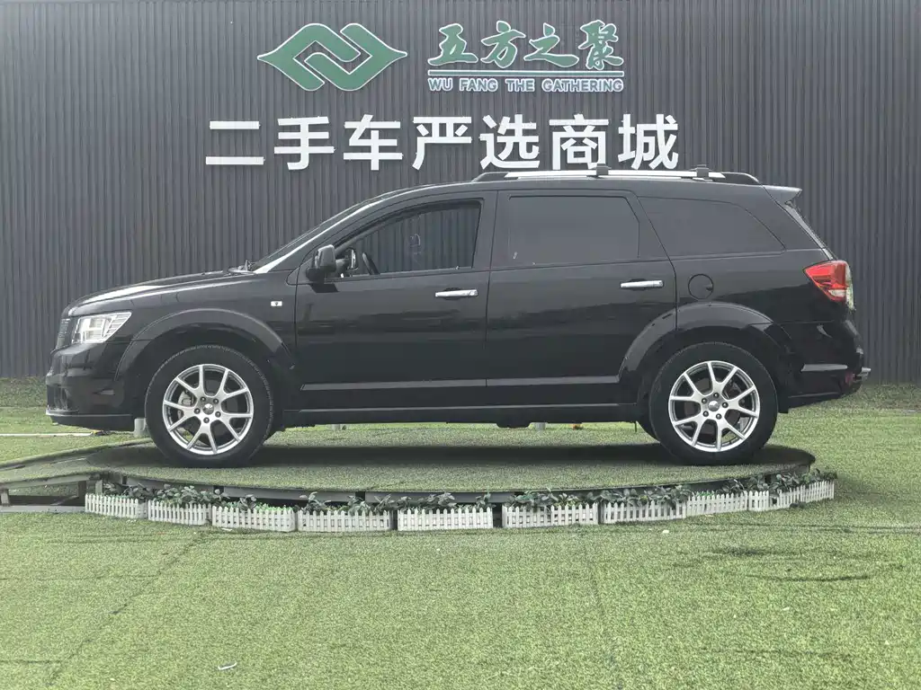 Dodge Journey — миниатюра 18