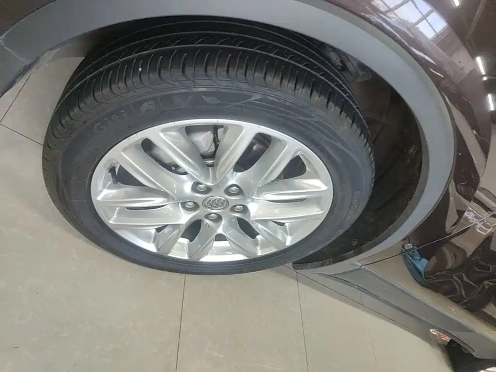 Buick Envision Plus — миниатюра 23