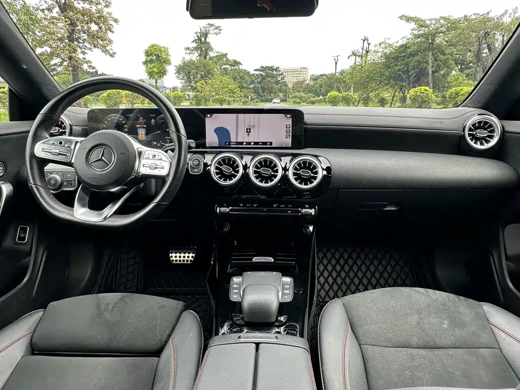 Mercedes-Benz CLA (Import) — миниатюра 9
