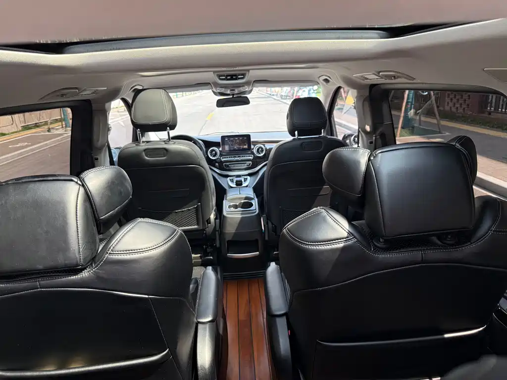 Mercedes-Benz V-Class V 260 Navigator Edition China VI, фото 12