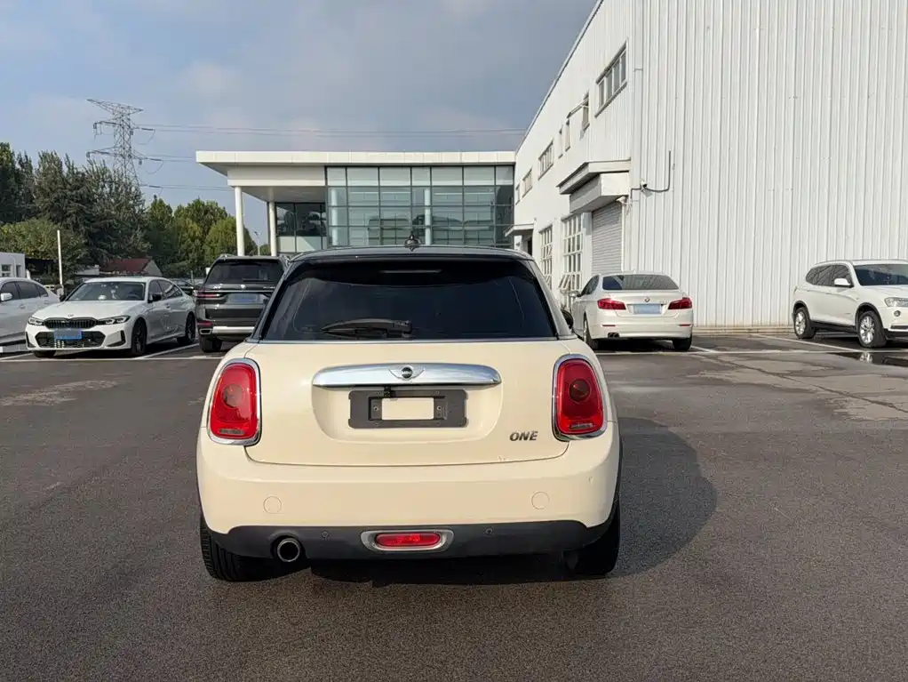 MINI Mini — миниатюра 6