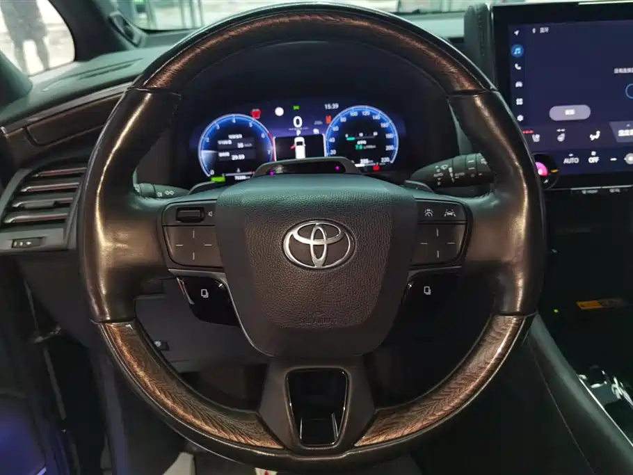 TOYOTA ELFA