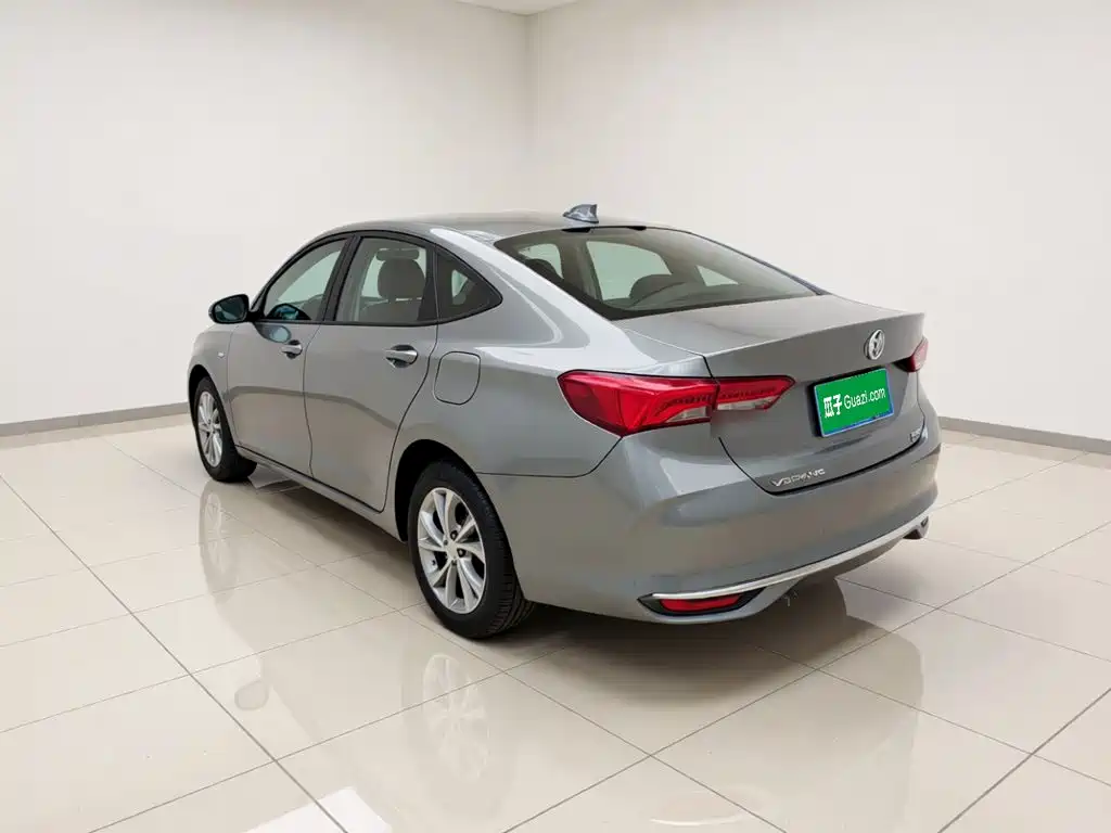 Buick Verano — миниатюра 4