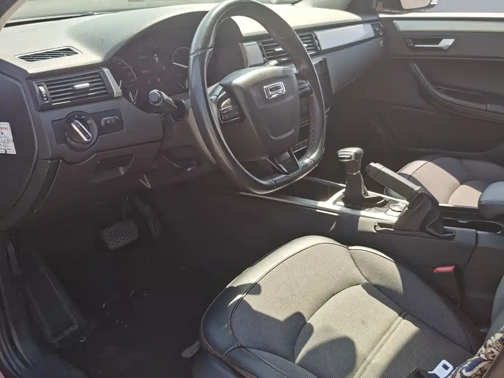 Qoros Qoros 3 — миниатюра 4