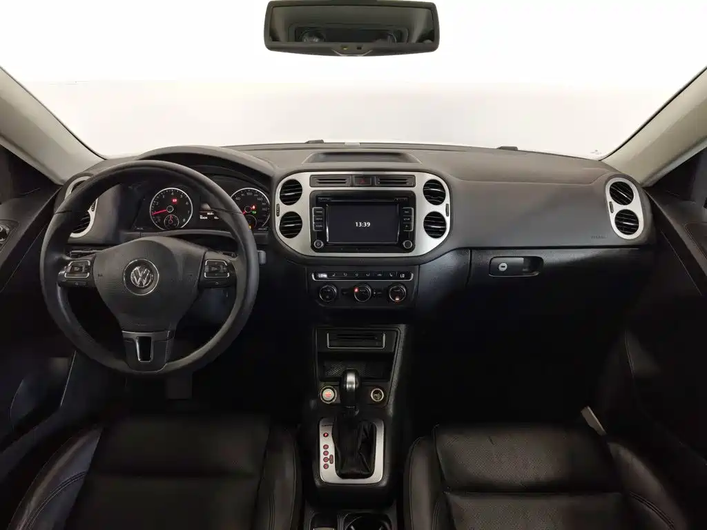 Volkswagen Tiguan — миниатюра 5