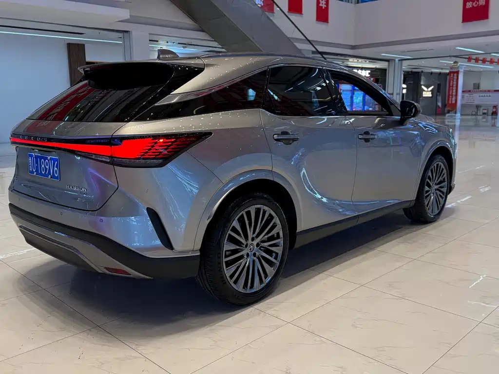 Lexus RX — миниатюра 13