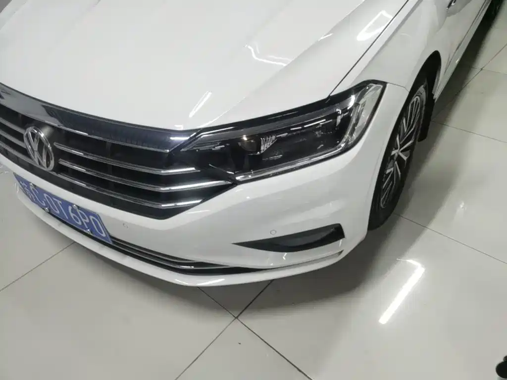 Volkswagen Sagitar — миниатюра 24