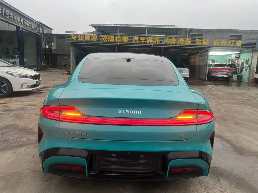 XIAOMI CAR XIAOMI SU7