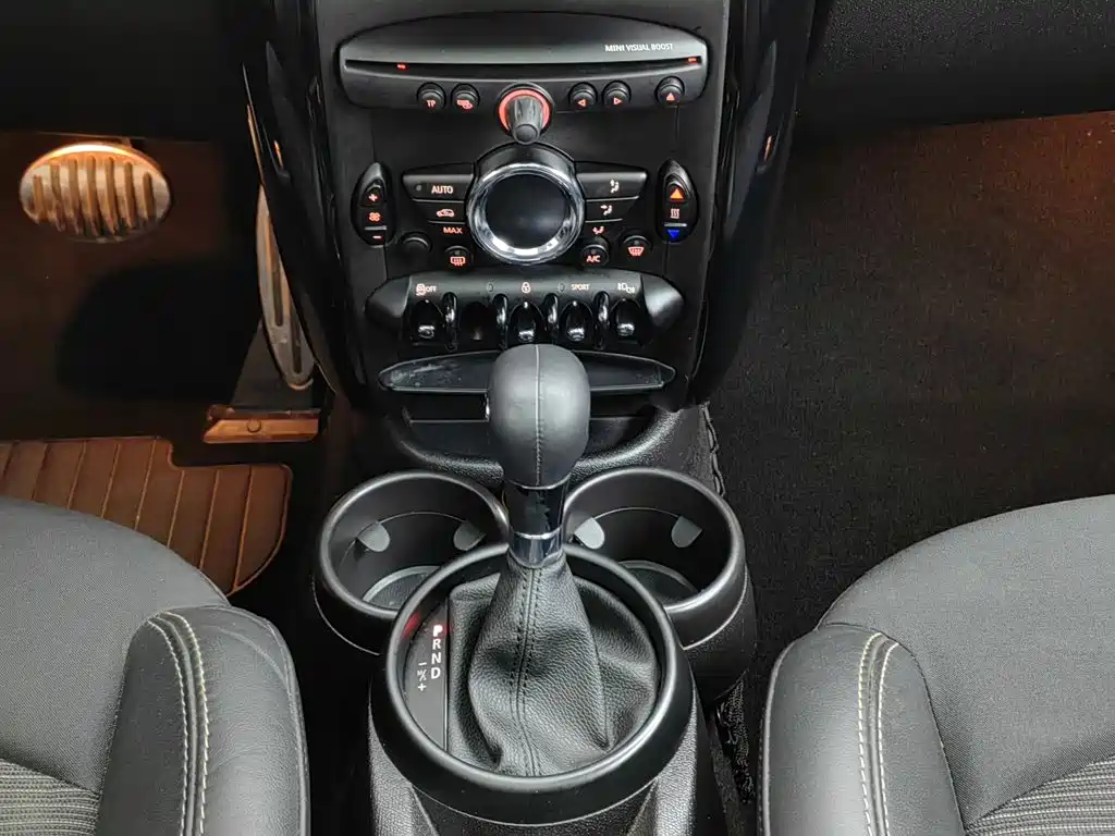 MINI Mini Countryman — миниатюра 13