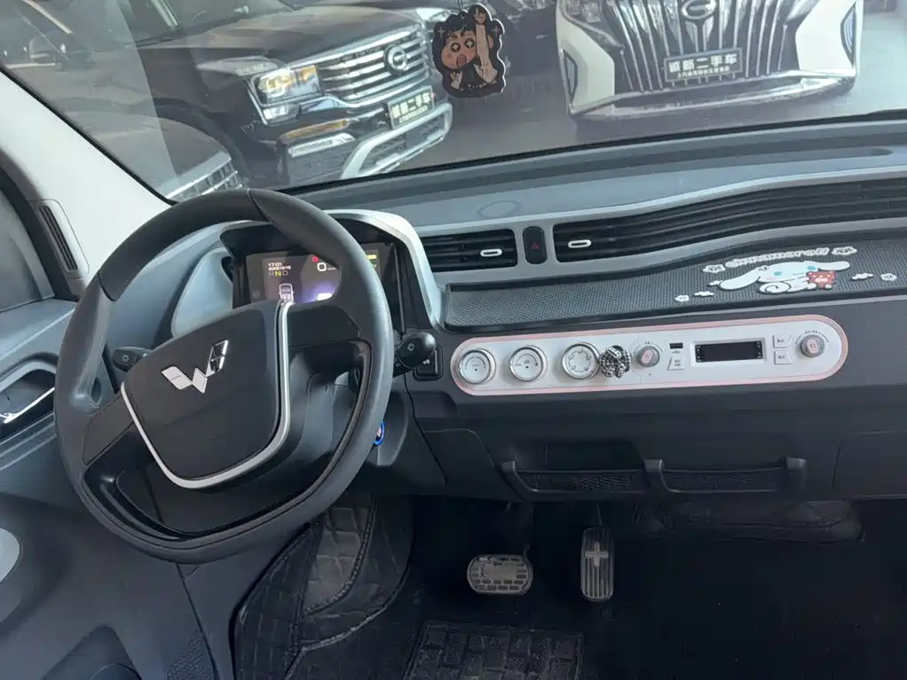 Wuling MINIEV — миниатюра 17