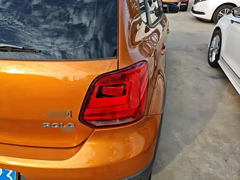 Volkswagen Polo — миниатюра 8