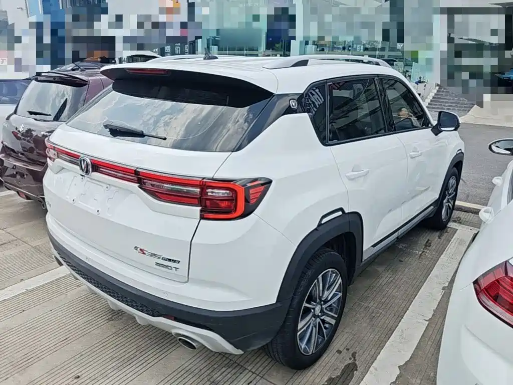 Changan CS35PLUS — миниатюра 7